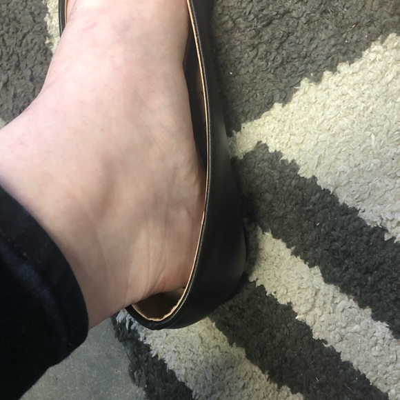 Lane Bryant black point toe flats - WIDE width - Picture 5 of 5